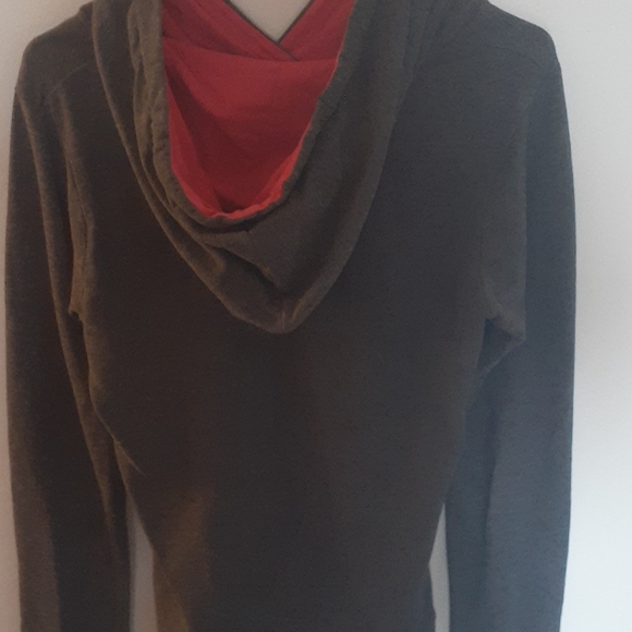 3/30 Bench Pullover Hoodie - Medium - Picture 3 of 3